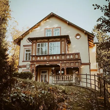 Pensjonat Belvedere Jańskie Łaźnie